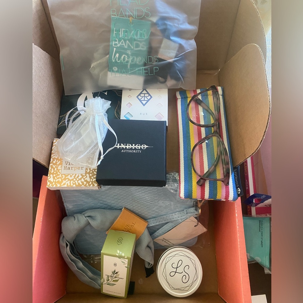 NEW- Various accessories -Jewelry, Blue Blocker glasses, etc